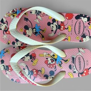Havaianas Disney Lovers Flip Flops
Straight from Brazil